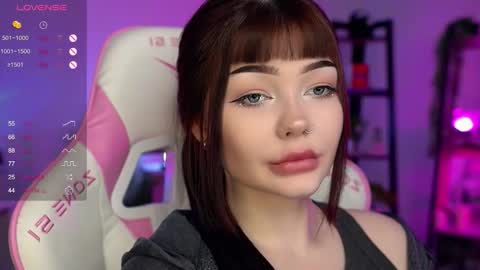 Snapshot of babyroxynill chatting on 09/10/25, 09:04 Nika online show from 09/10/25, 09:04