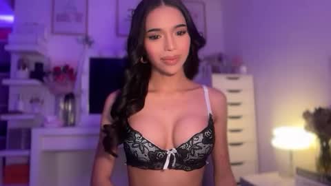 babysabrinaxx online show from 05/13/26, 09:11