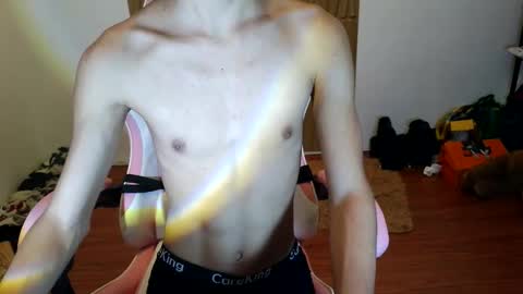 Snapshot of babytwinkxxxx chatting on 02/14/26, 10:56 babytwinkxxxx online show from 02/14/26, 10:56