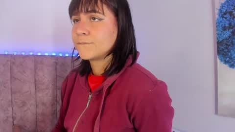 daya independent model online show from 04/28/26, 02:27