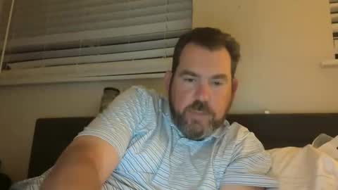 Snapshot of backofyourholes chatting on 05/14/26, 03:46 backofyourholes online show from 05/14/26, 03:46