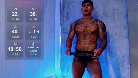 Snapshot of bad_boytoh chatting on 02/06/26, 01:36 bad_boytoh online show from 02/06/26, 01:36