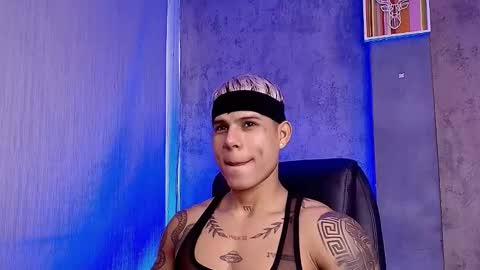 Snapshot of bad_boytoh chatting on 02/20/26, 01:55 bad_boytoh online show from 02/20/26, 01:55