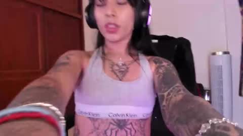 Snapshot of bad_cherry chatting on 11/06/25, 10:10 Bratty Lanita - independent online show from 11/06/25, 10:10