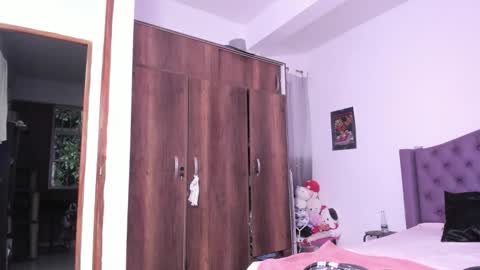 Snapshot of bad_cherry chatting on 01/06/26, 02:15 Bratty Lanita - independent online show from 01/06/26, 02:15