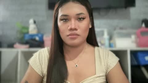 AMARA - FOLLOW ME AND THUMBS UP online show from 06/24/26, 01:26