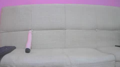 badaddo910342 online show from 11/30/25, 09:13