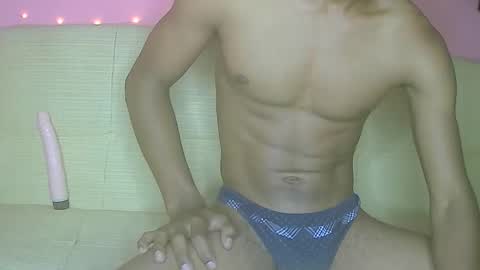 badaddo910342 online show from 01/10/26, 04:36