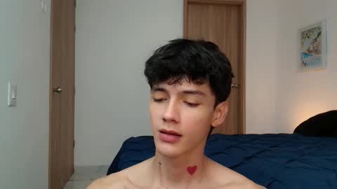 Snapshot of badboy_one chatting on 11/08/25, 08:40 jhojan online show from 11/08/25, 08:40