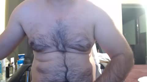 Snapshot of badbulgaro chatting on 10/28/25, 05:37 badbulgaro online show from 10/28/25, 05:37