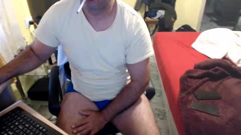 Snapshot of badbulgaro chatting on 11/06/25, 05:52 badbulgaro online show from 11/06/25, 05:52