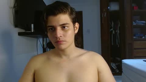 Snapshot of badbunny_69_ chatting on 02/25/26, 03:05 badbunny_69_ online show from 02/25/26, 03:05