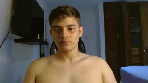 Snapshot of badbunny_69_ chatting on 03/30/26, 12:00 badbunny_69_ online show from 03/30/26, 12:00