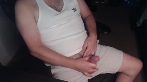 Snapshot of baddaddy77 chatting on 09/30/25, 01:05 baddaddy77 online show from 09/30/25, 01:05