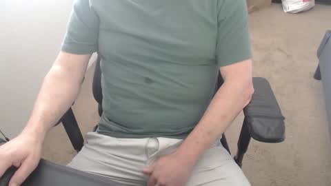 Snapshot of baddaddy77 chatting on 04/12/26, 09:42 baddaddy77 online show from 04/12/26, 09:42