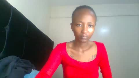 Snapshot of baddie_bunnie chatting on 12/02/25, 01:55 baddie_bunnie online show from 12/02/25, 01:55