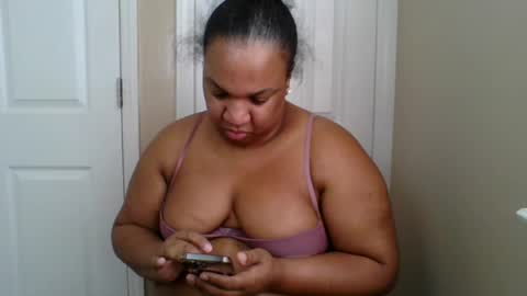 Snapshot of badgirl__brittany chatting on 01/06/26, 05:05 Badgirlbritt your favorite girl online show from 01/06/26, 05:05