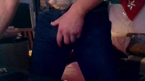 Mexican livin Off the Wall online show from 12/31/24, 02:47