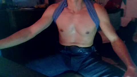 Mexican livin Off the Wall online show from 02/04/25, 06:14