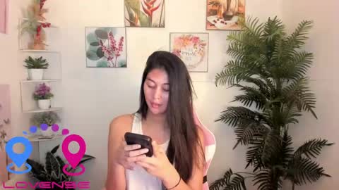 Snapshot of badjao_girl chatting on 04/16/26, 05:36 Joshaine online show from 04/16/26, 05:36