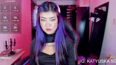 Snapshot of badkatyuska chatting on 01/02/25, 10:33 Please help me to reach 100 thumbs up online show from 01/02/25, 10:33