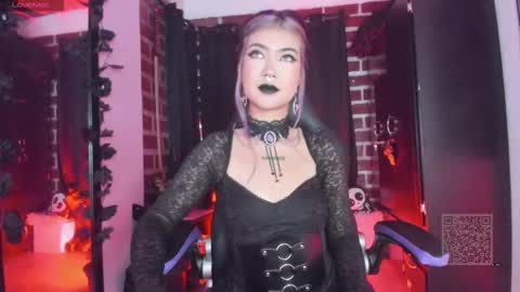 Snapshot of badkatyuska chatting on 09/28/25, 04:01 Please help me to reach 100 thumbs up online show from 09/28/25, 04:01