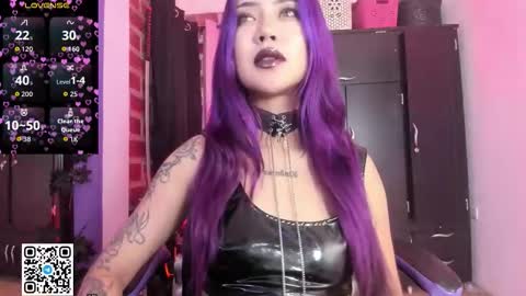 Snapshot of badkatyuska chatting on 01/10/26, 07:37 Please help me to reach 100 thumbs up online show from 01/10/26, 07:37