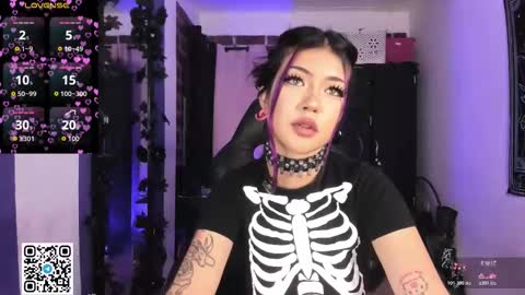 Snapshot of badkatyuska chatting on 03/05/26, 08:16 Please help me to reach 100 thumbs up online show from 03/05/26, 08:16