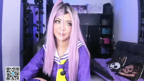 Snapshot of badkatyuska chatting on 04/06/26, 07:59 Please help me to reach 100 thumbs up online show from 04/06/26, 07:59