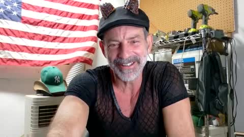 Silver online show from 09/20/25, 08:15