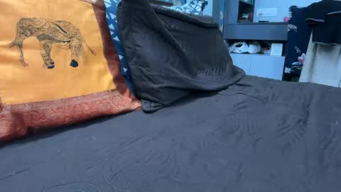 badsins13 online show from 02/18/26, 03:46