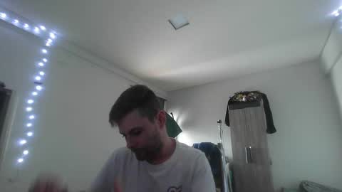 Bad Wolf online show from 05/25/26, 06:47