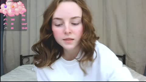 Snapshot of bae_cake_ chatting on 01/12/25, 05:54 Alice online show from 01/12/25, 05:54