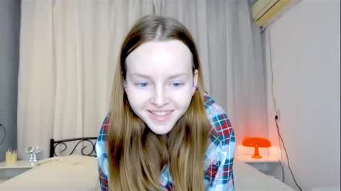 Snapshot of bae_cake__ chatting on 09/20/25, 08:10 Alice online show from 09/20/25, 08:10