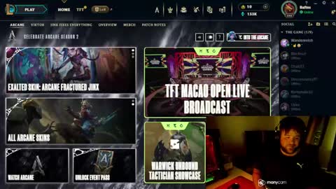 Snapshot of baftez chatting on 12/15/24, 08:52 Baffels online show from 12/15/24, 08:52