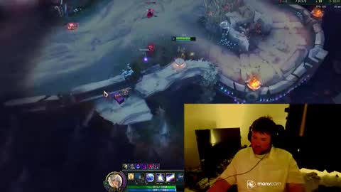 Snapshot of baftez chatting on 11/23/25, 04:34 Baffels online show from 11/23/25, 04:34