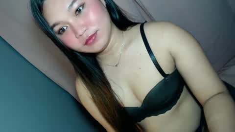 Snapshot of bahoglaway69 chatting on 02/23/25, 09:48 april online show from 02/23/25, 09:48