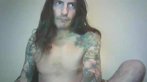 Snapshot of bailey39 chatting on 04/21/26, 02:51 Bailey online show from 04/21/26, 02:51