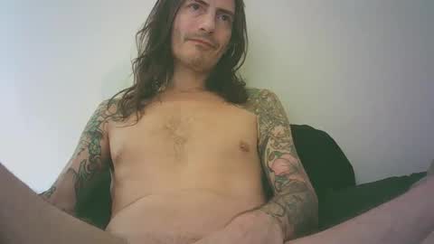Snapshot of bailey39 chatting on 05/05/26, 11:18 Bailey online show from 05/05/26, 11:18