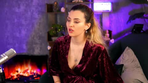 Bailey online show from 12/09/24, 06:45