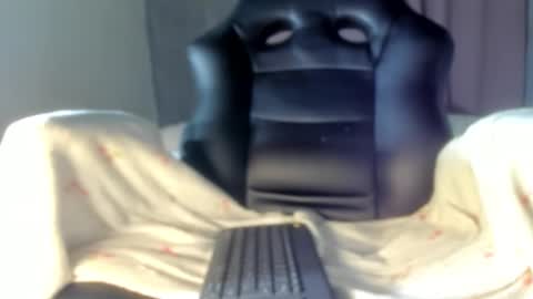 IM BAILEY online show from 11/11/25, 02:55