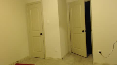 Snapshot of baingram1 chatting on 02/03/25, 04:04 Happy Girl online show from 02/03/25, 04:04