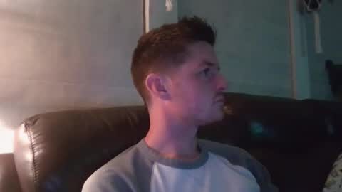 Snapshot of bake79699 chatting on 12/05/25, 05:27 bake79699 online show from 12/05/25, 05:27