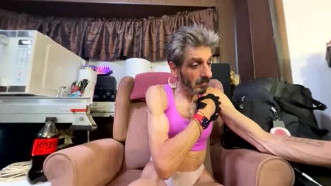 Snapshot of balddickstroking chatting on 01/12/26, 09:47 balddickstroking online show from 01/12/26, 09:47