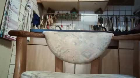 Snapshot of baldleggingslover chatting on 12/20/25, 09:38 baldleggingslover online show from 12/20/25, 09:38