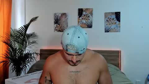 Snapshot of baltazardupont chatting on 03/07/25, 07:05 Andres - online show from 03/07/25, 07:05