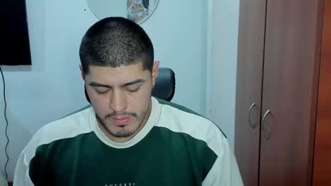 Snapshot of baltazardupont chatting on 09/22/25, 11:12 Andres - online show from 09/22/25, 11:12
