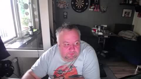 Snapshot of balu256 chatting on 05/18/26, 12:33 balu256 online show from 05/18/26, 12:33