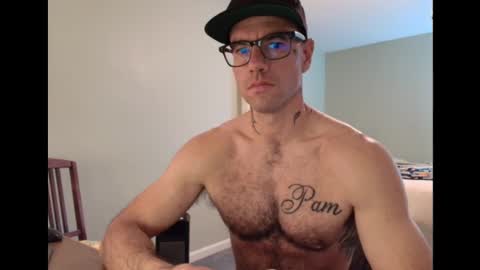 Snapshot of bam14680 chatting on 01/16/25, 01:37 bam14680 online show from 01/16/25, 01:37