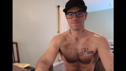 Snapshot of bam14680 chatting on 01/31/25, 03:52 bam14680 online show from 01/31/25, 03:52
